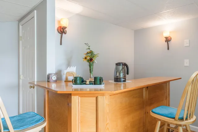 $629,900 | 985 North North Main Street, Winterport, ME 04496