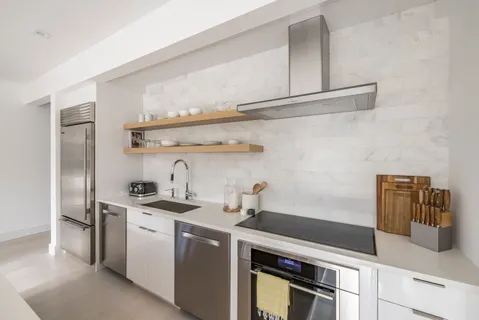 $5,495,000 | 41 Montauk Avenue, Sag Harbor, NY 11963