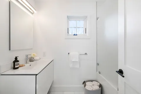 $5,495,000 | 41 Montauk Avenue, Sag Harbor, NY 11963