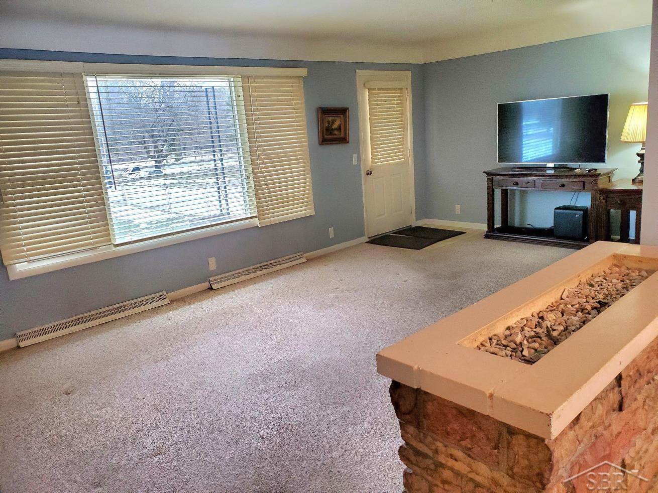 16605 Doyle Road Hemlock, MI 48626 - Photo 5 of 15