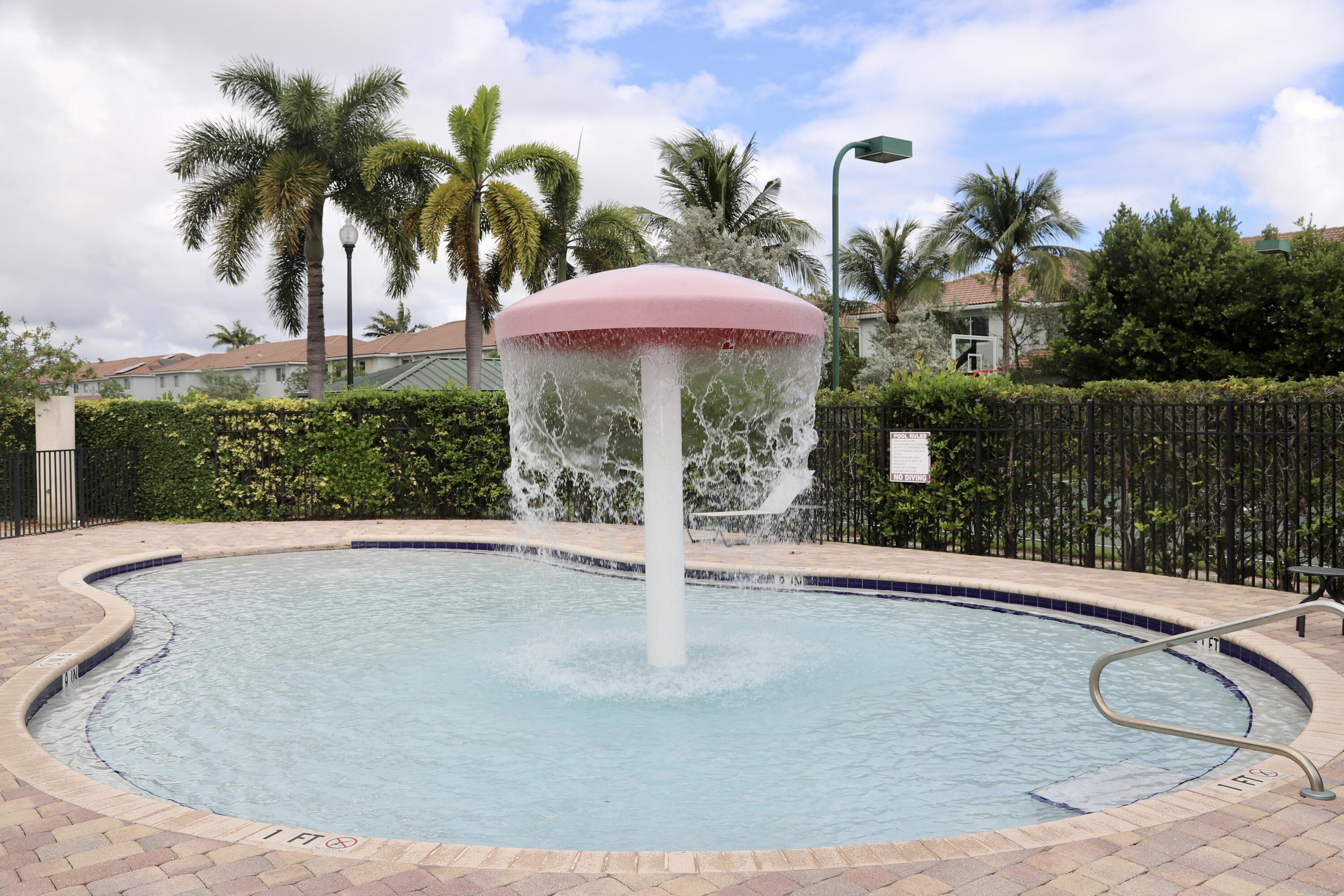 3145 Laurel Ridge Circle Riviera Beach, FL 33404 - Photo 49 of 53 IMG_9058