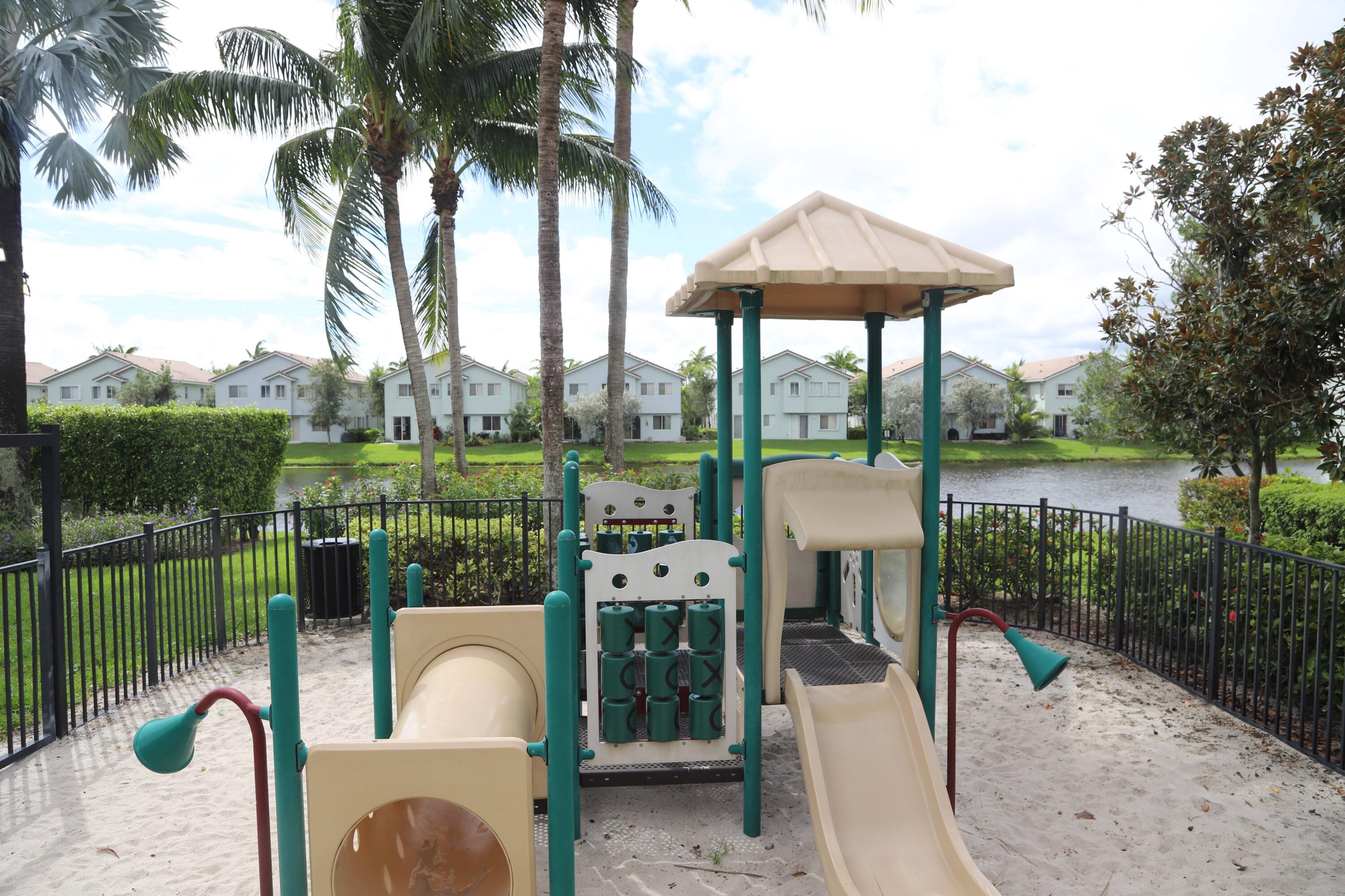 3145 Laurel Ridge Circle Riviera Beach, FL 33404 - Photo 53 of 53 IMG_9038.CR2