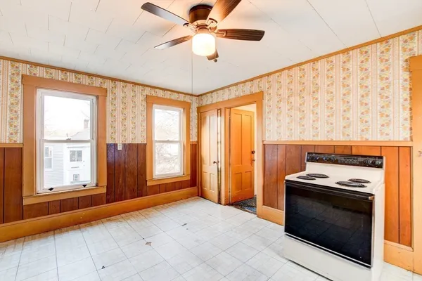 $428,000 | 40 Orange Street, Fitchburg, MA 01420