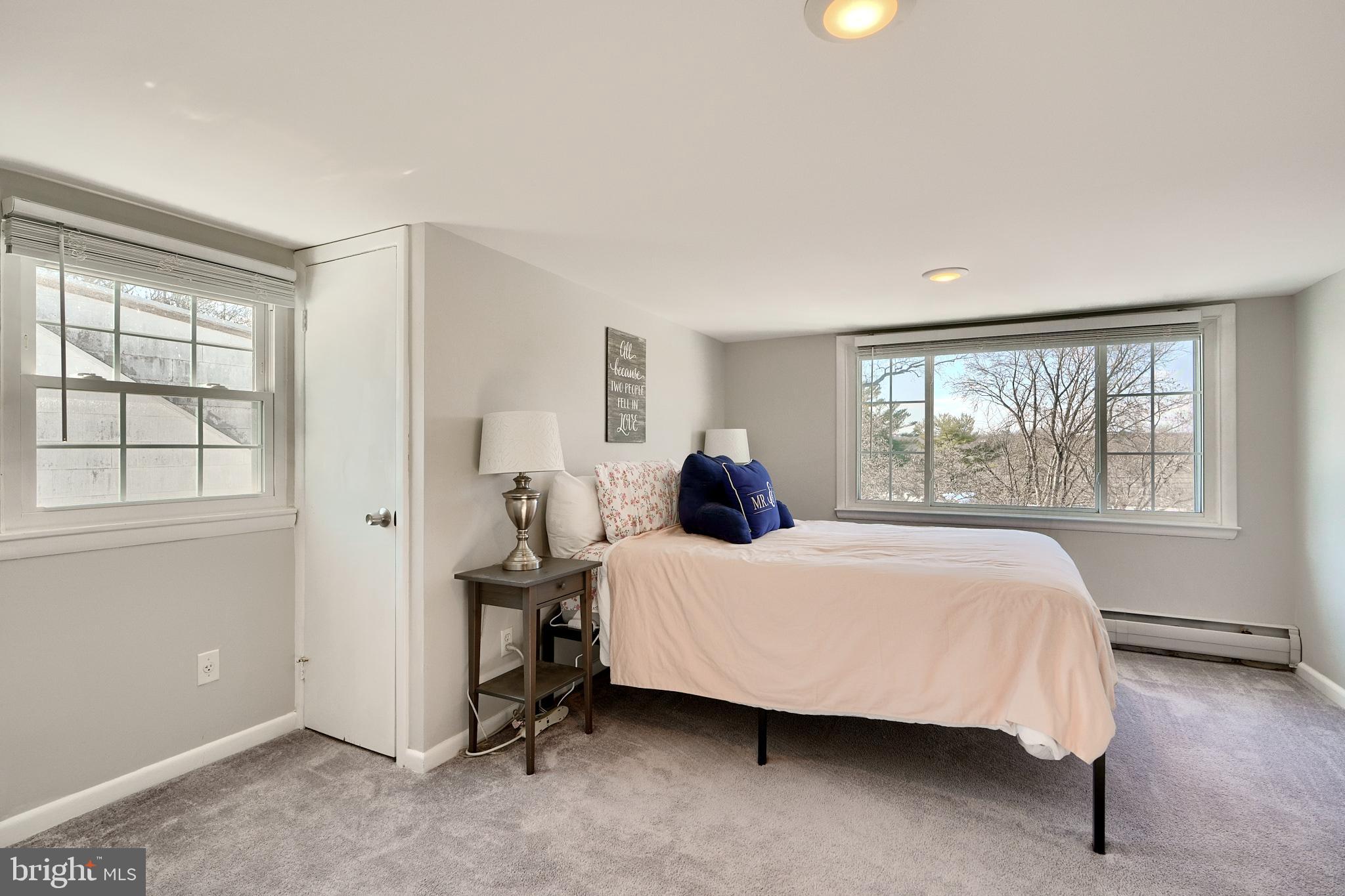 914 Olmstead Road Baltimore, MD 21208 - Photo 23 of 40 Upper Level Bedroom 3