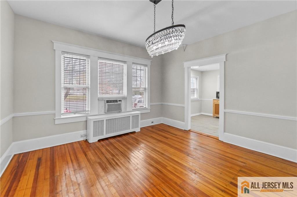 1843 Nottingham Way Hamilton, NJ 08619 - Photo 7 of 14