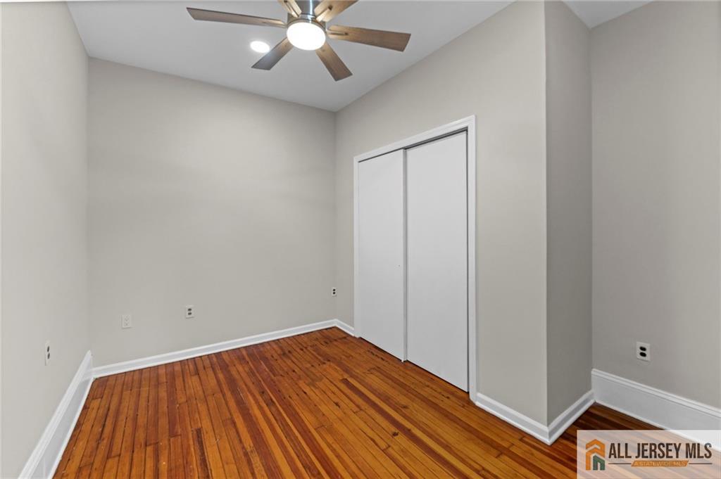 1843 Nottingham Way Hamilton, NJ 08619 - Photo 10 of 14