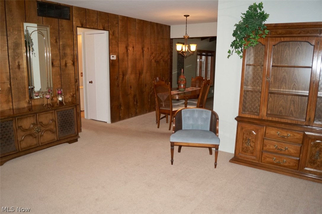 6411 Springwood Road Parma Heights, OH 44130 - Photo 5 of 35