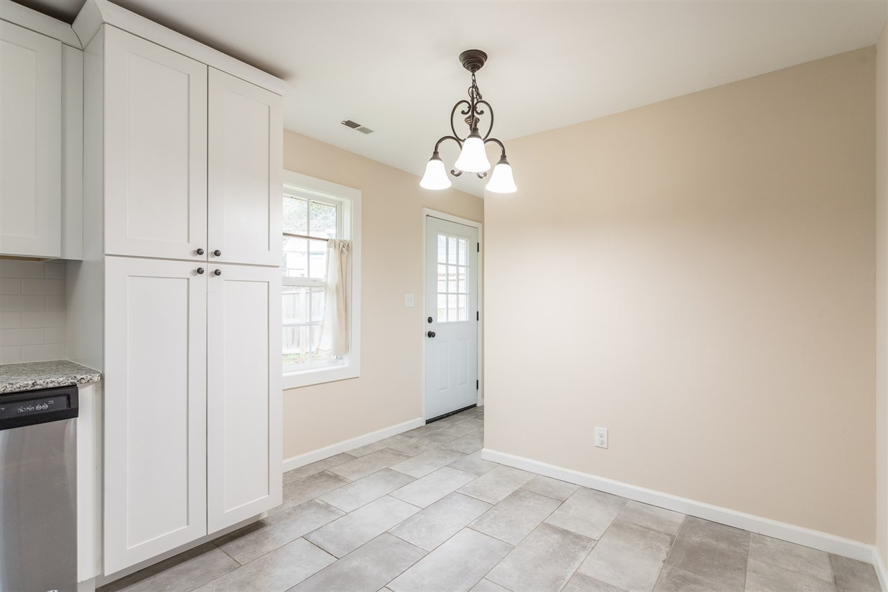 624 Peyton Street Raleigh, NC 27610 - Photo 10 of 21 Photo 10