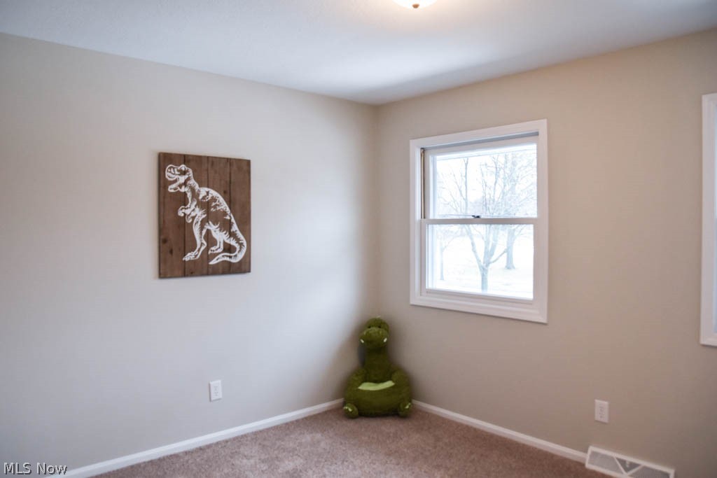 912 East Smith Road Medina, OH 44256 - Photo 20 of 29 Bedroom 3
