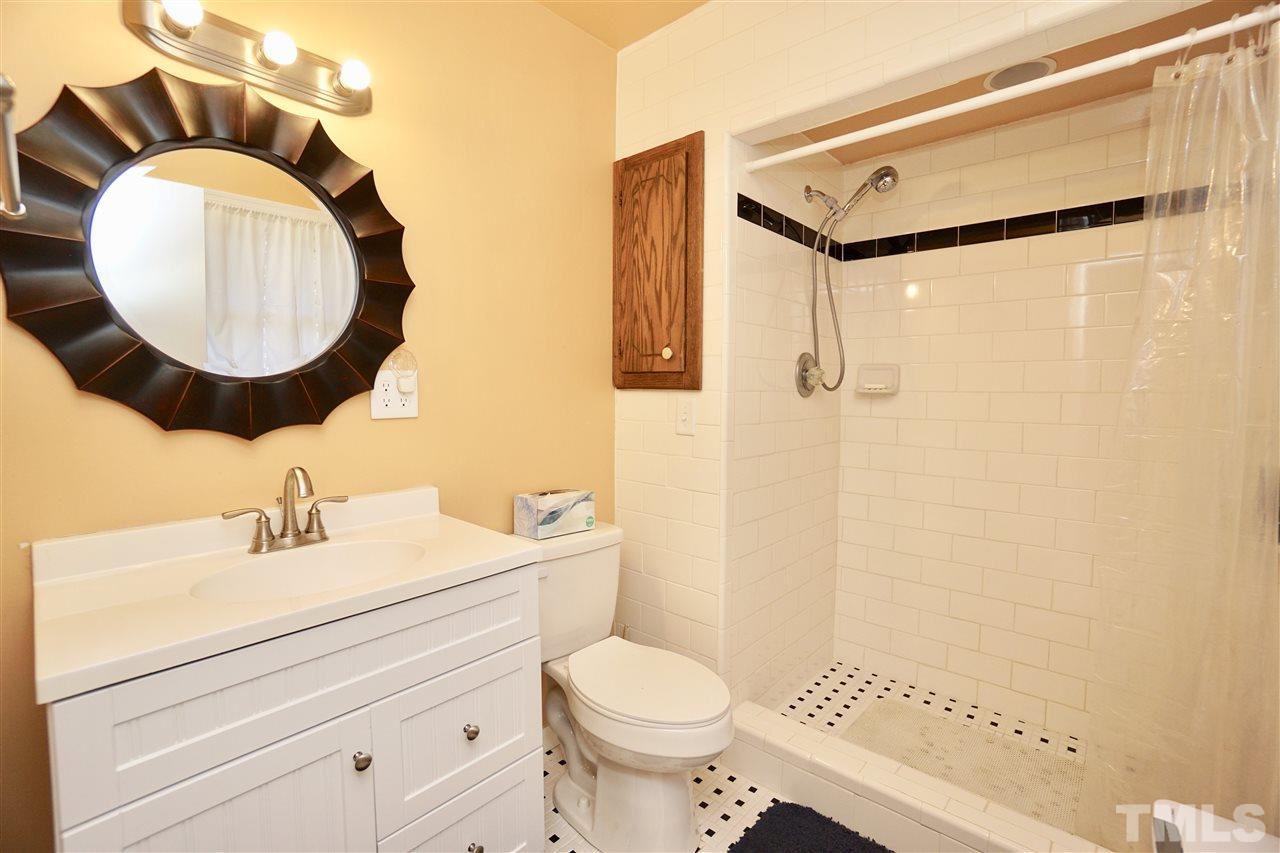 3228 Mebane Oaks Road Mebane, NC 27302 - Photo 15 of 25 Gallery Image 15