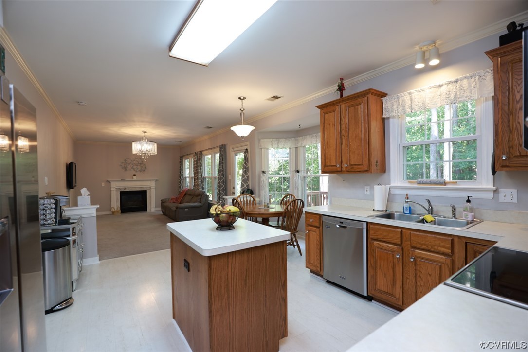 13906 Sagebrook Road Midlothian, VA 23112 - Photo 12 of 50 a kitchen with a sink stove and cabinets