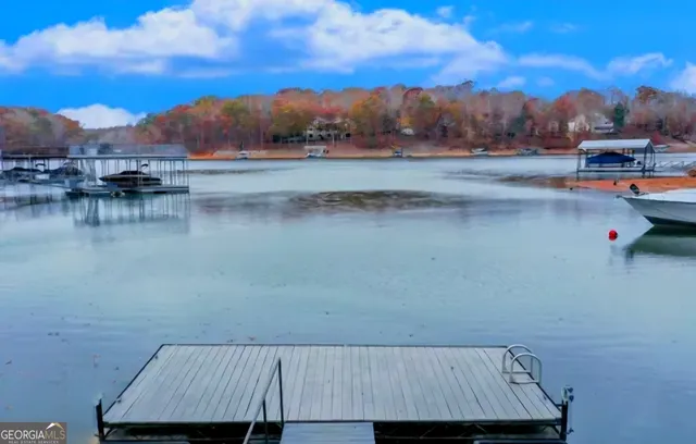 a sign that is on the side of the road