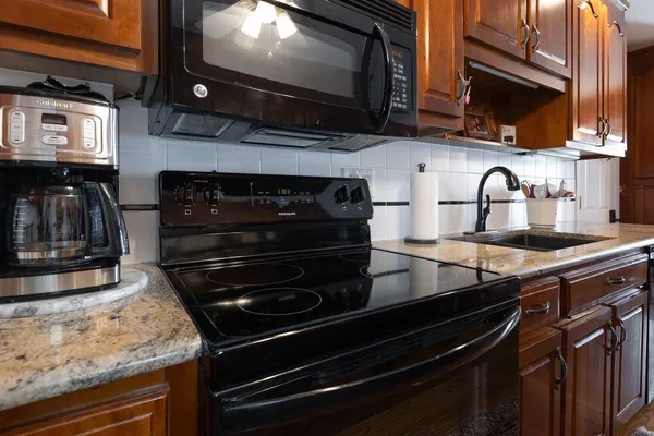 $529,900 | 15 Chowning Circle, Waynesboro, VA 22980
