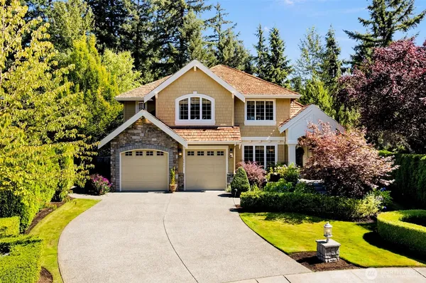 $1,999,999 | 14411 3rd Drive Southeast, Everett, WA 98208