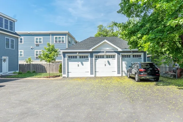 $589,995 | 34 Beckford Street, Unit B, Beverly, MA 01915