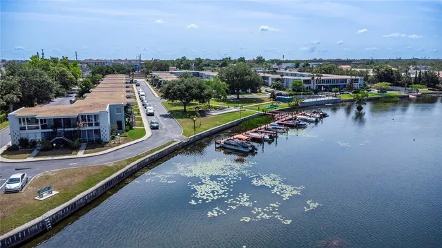 $229,000 | 151 North Orlando Avenue, Unit 204, Winter Park, FL 32789