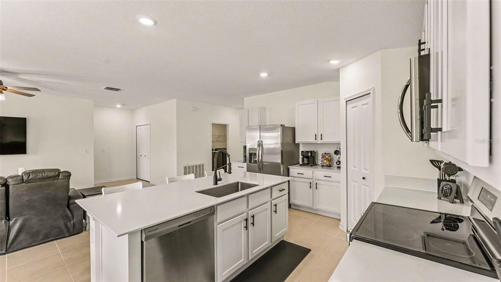 3012 Totem Road Eagle Lake, FL 33839 - Photo 8 of 36 Gallery Image 8