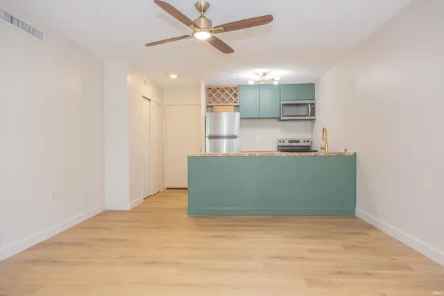 $68,000 | 1100 Erie Avenue, Unit 206, Evansville, IN 47715