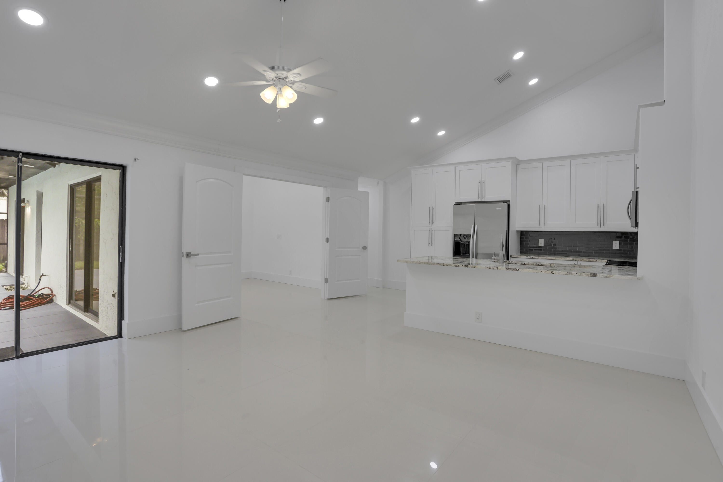 1344 Periwinkle Place Wellington, FL 33414 - Photo 9 of 30 19-print-0E2A6999