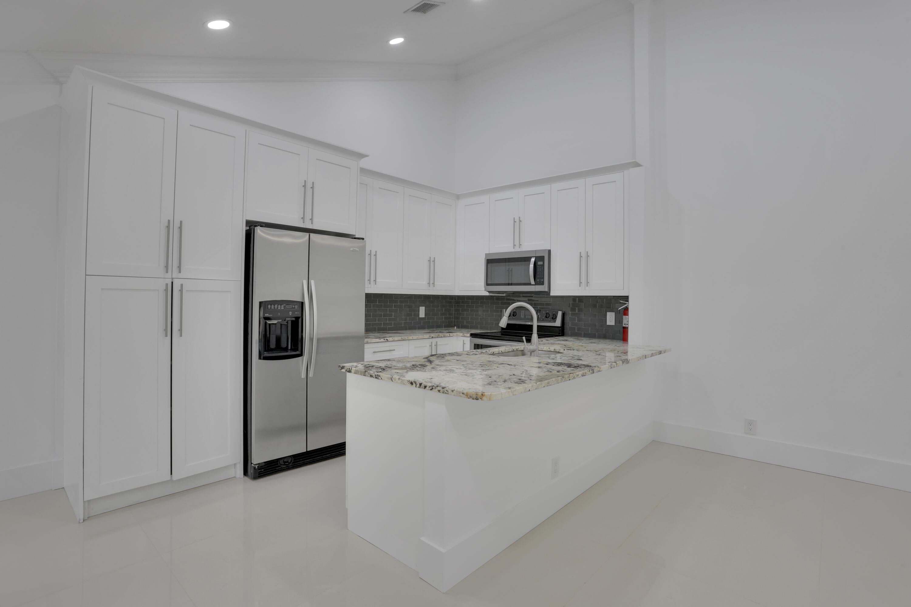 1344 Periwinkle Place Wellington, FL 33414 - Photo 10 of 30 20-print-0E2A7004