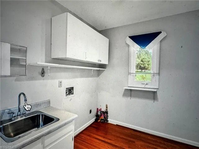 $3,500 | 904 Fairidge Drive, Jamestown, NC 27282