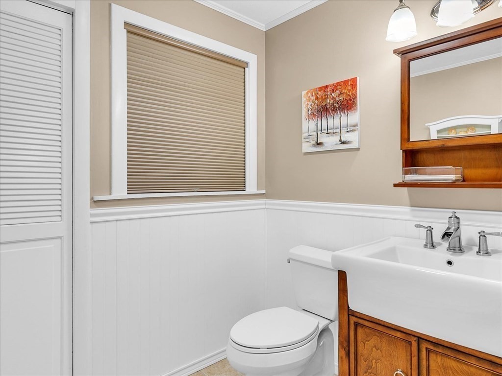 16 Moulton Road Peabody, MA 01960 - Photo 17 of 39