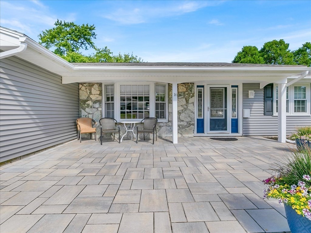 16 Moulton Road Peabody, MA 01960 - Photo 2 of 39