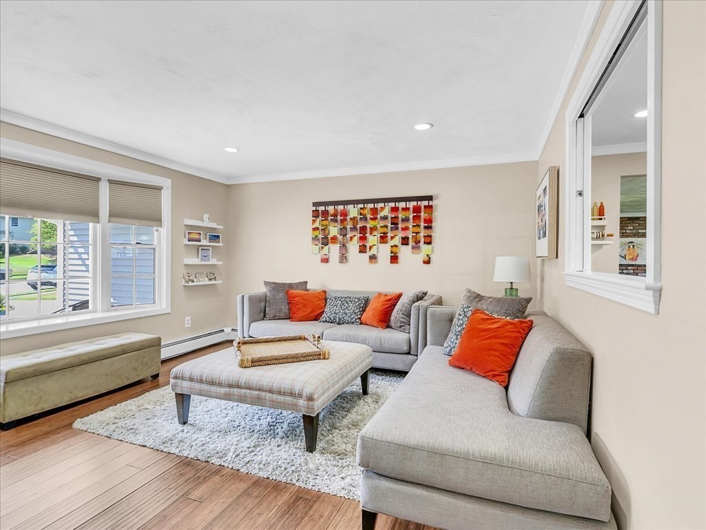 16 Moulton Road Peabody, MA 01960 - Photo 4 of 39