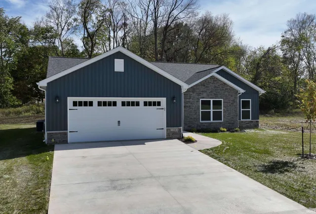 $349,900 | 228 West Vine Street, Delphi, IN 46923