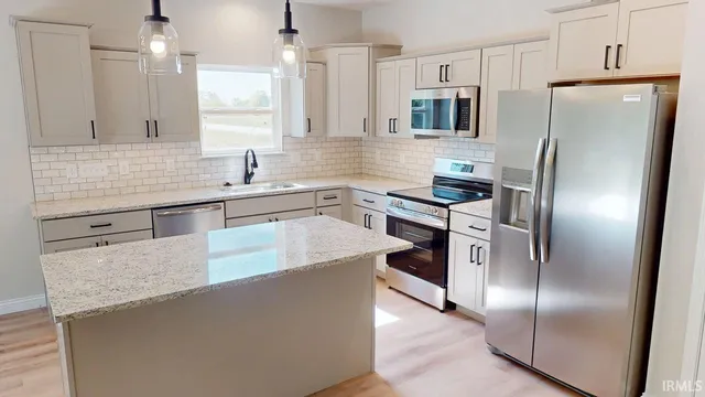 $349,900 | 228 West Vine Street, Delphi, IN 46923