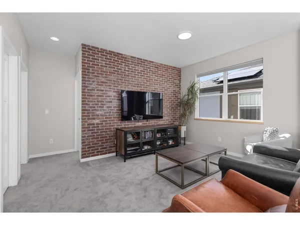 $989,000 | 5687 Cottontail Drive, Longmont, CO 80503