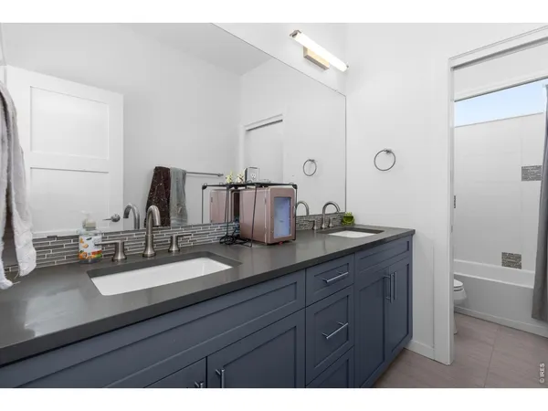 $989,000 | 5687 Cottontail Drive, Longmont, CO 80503