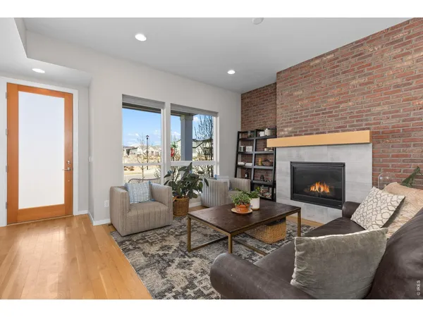 $989,000 | 5687 Cottontail Drive, Longmont, CO 80503