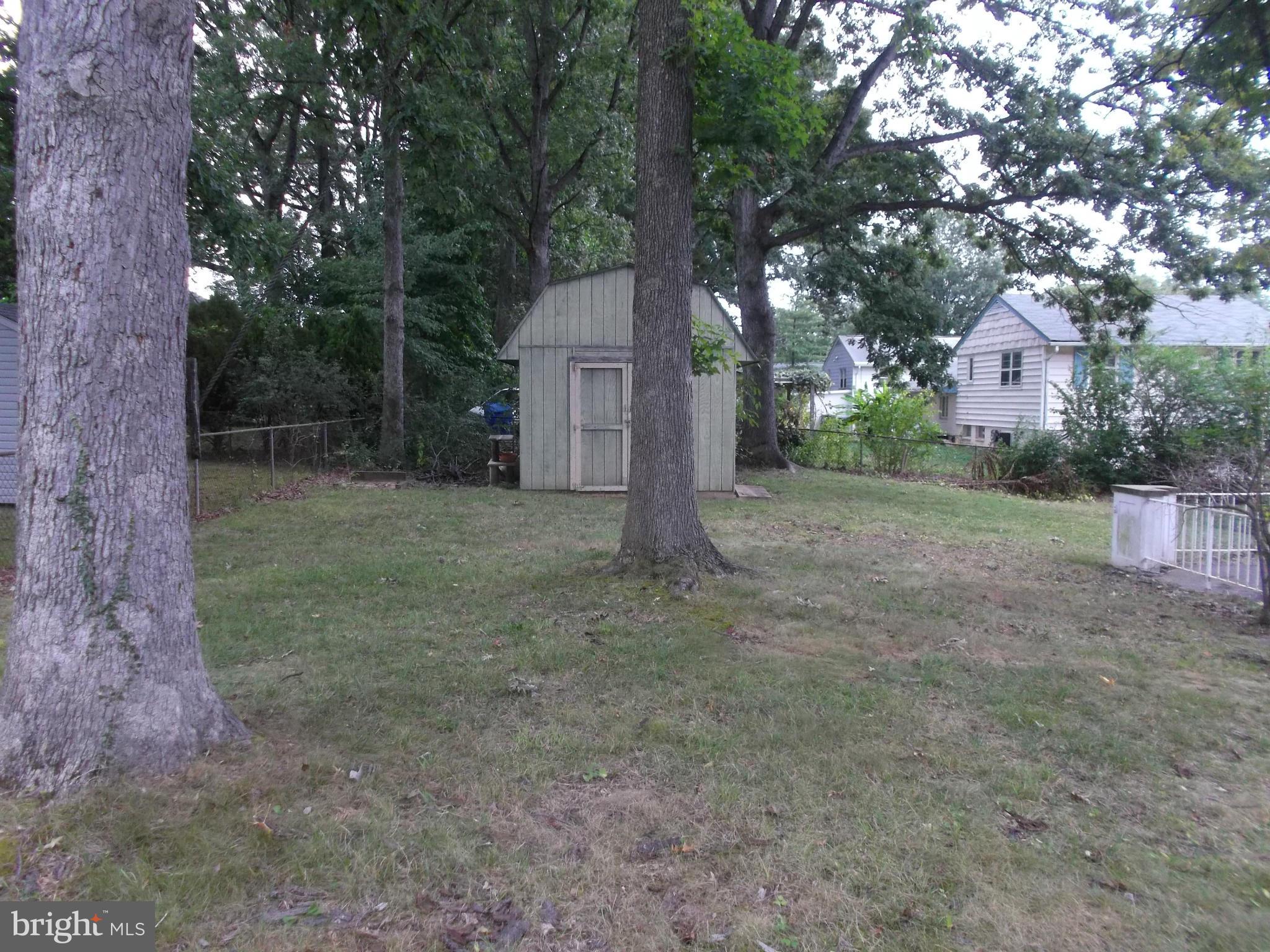 7422 Chatham Street Springfield, VA 22151 - Photo 29 of 30 a view of a trees in a yard