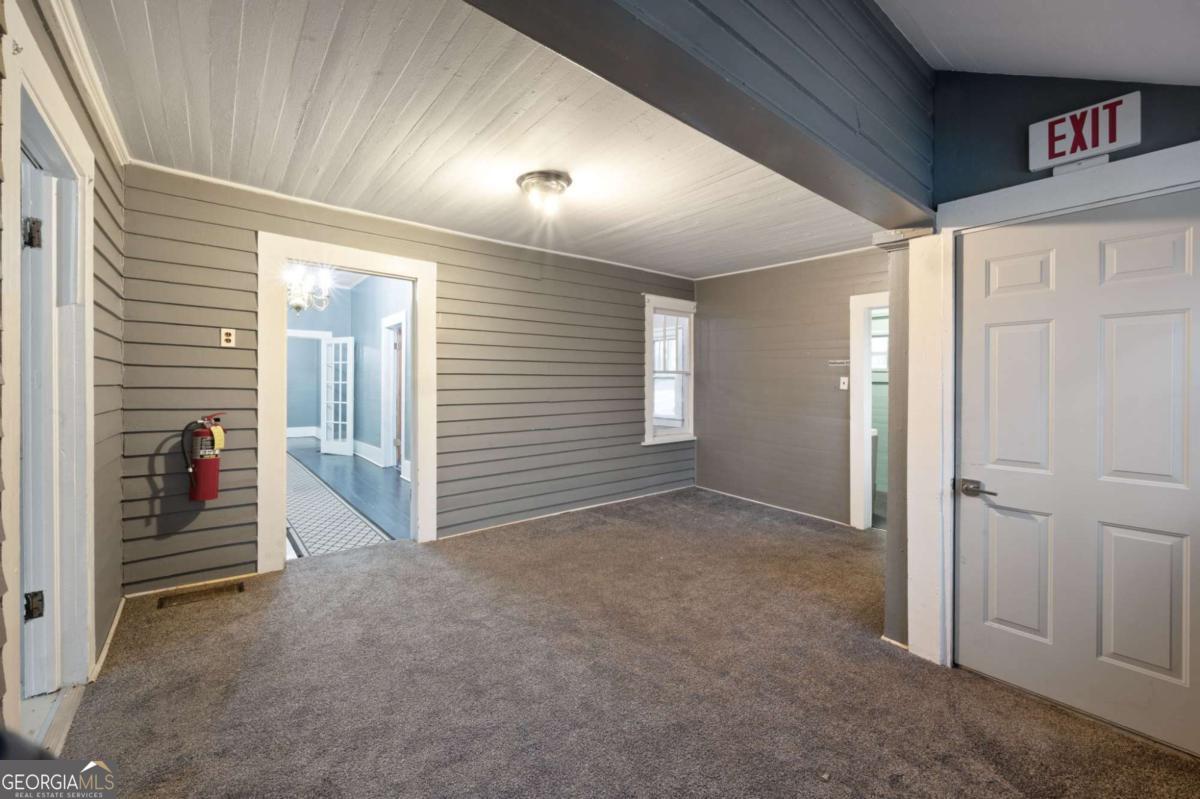 3852 New MacLand Road Powder Springs, GA 30127 - Photo 16 of 23 en view interior of the house