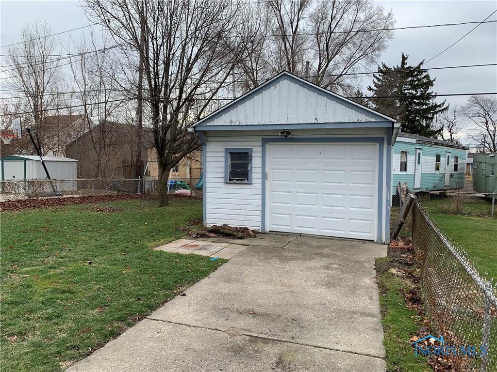 607 Southover Road Toledo, OH 43612 - Photo 19 of 20 Gallery Image 19