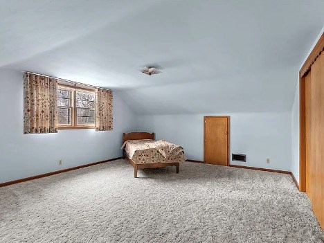 2131 31st Street Two Rivers, WI 54241 - Photo 8 of 10