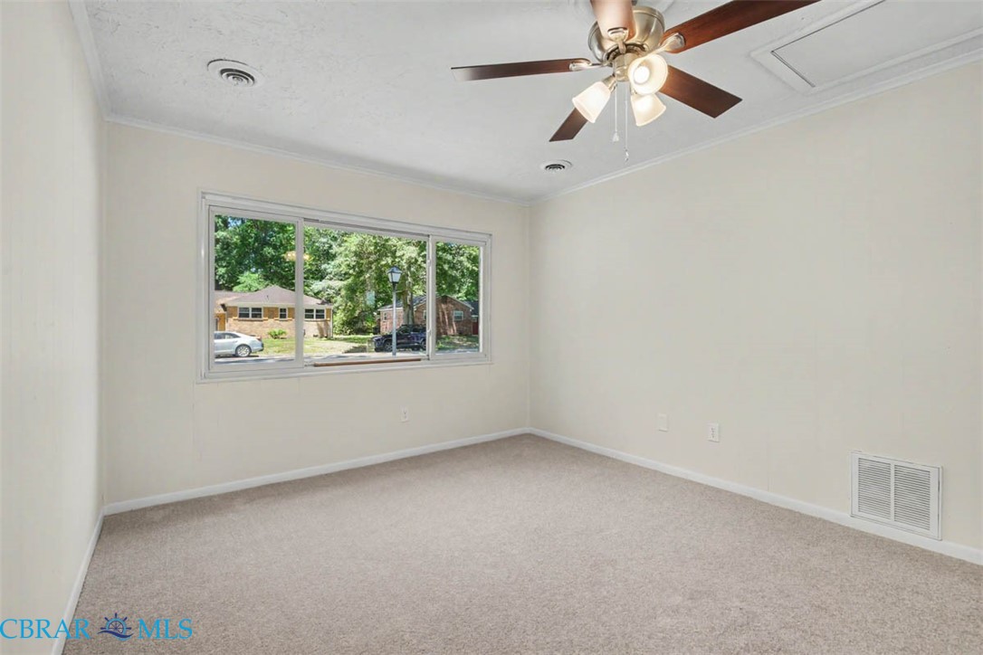 47 Azalea Drive Hampton, VA 23669 - Photo 22 of 35
