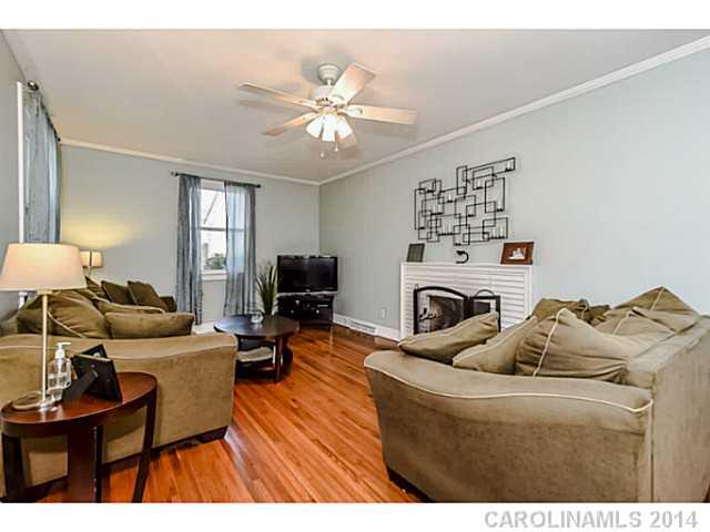 1534 Crystal Road Charlotte, NC 28205 - Photo 2 of 15 Gallery Image 2