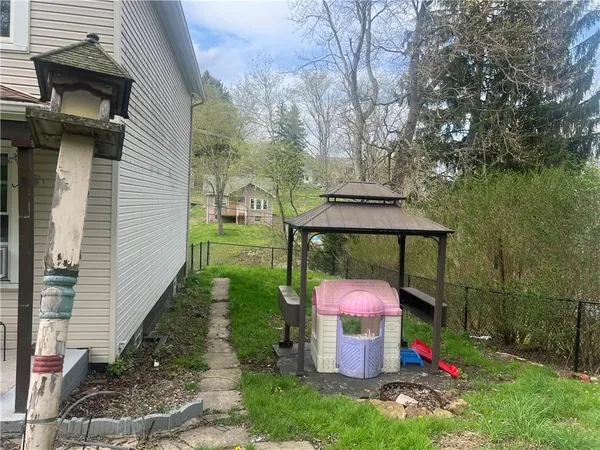 $139,900 | 1809 West 11th Street, Beaver Falls, PA 15010