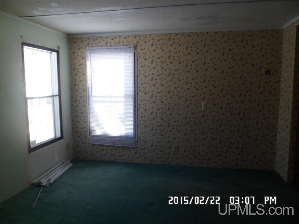 15627 North Co Road Wilson, MI 49896 - Photo 11 of 22