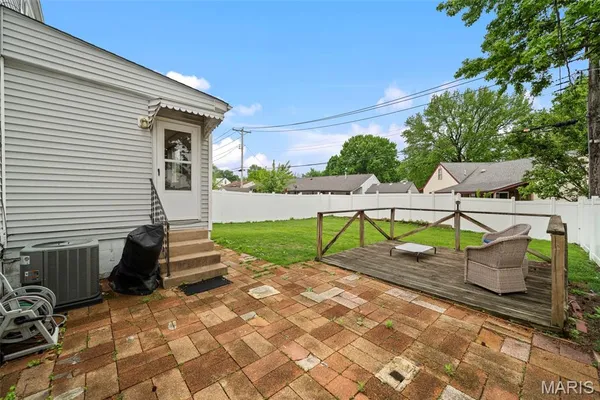 $235,000 | 5556 Arthur Avenue, St. Louis, MO 63139