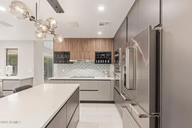 $4,500 | 1505 East Estrid Avenue, Phoenix, AZ 85022