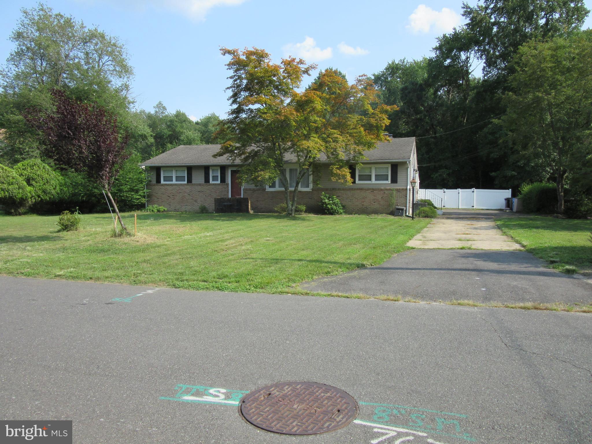12 Pin Oak Trail Medford, NJ 08055 - Photo 3 of 43