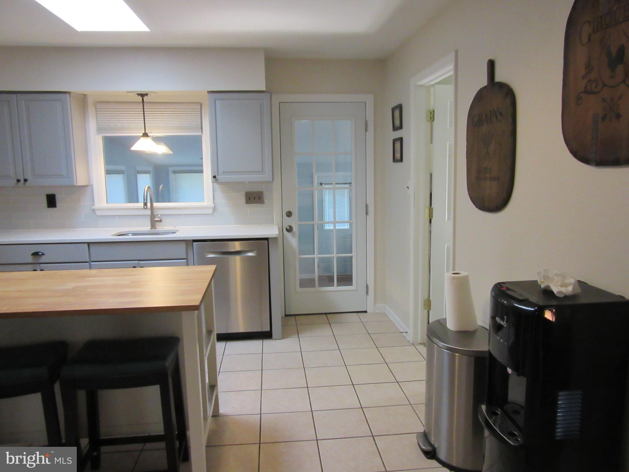 12 Pin Oak Trail Medford, NJ 08055 - Photo 7 of 43