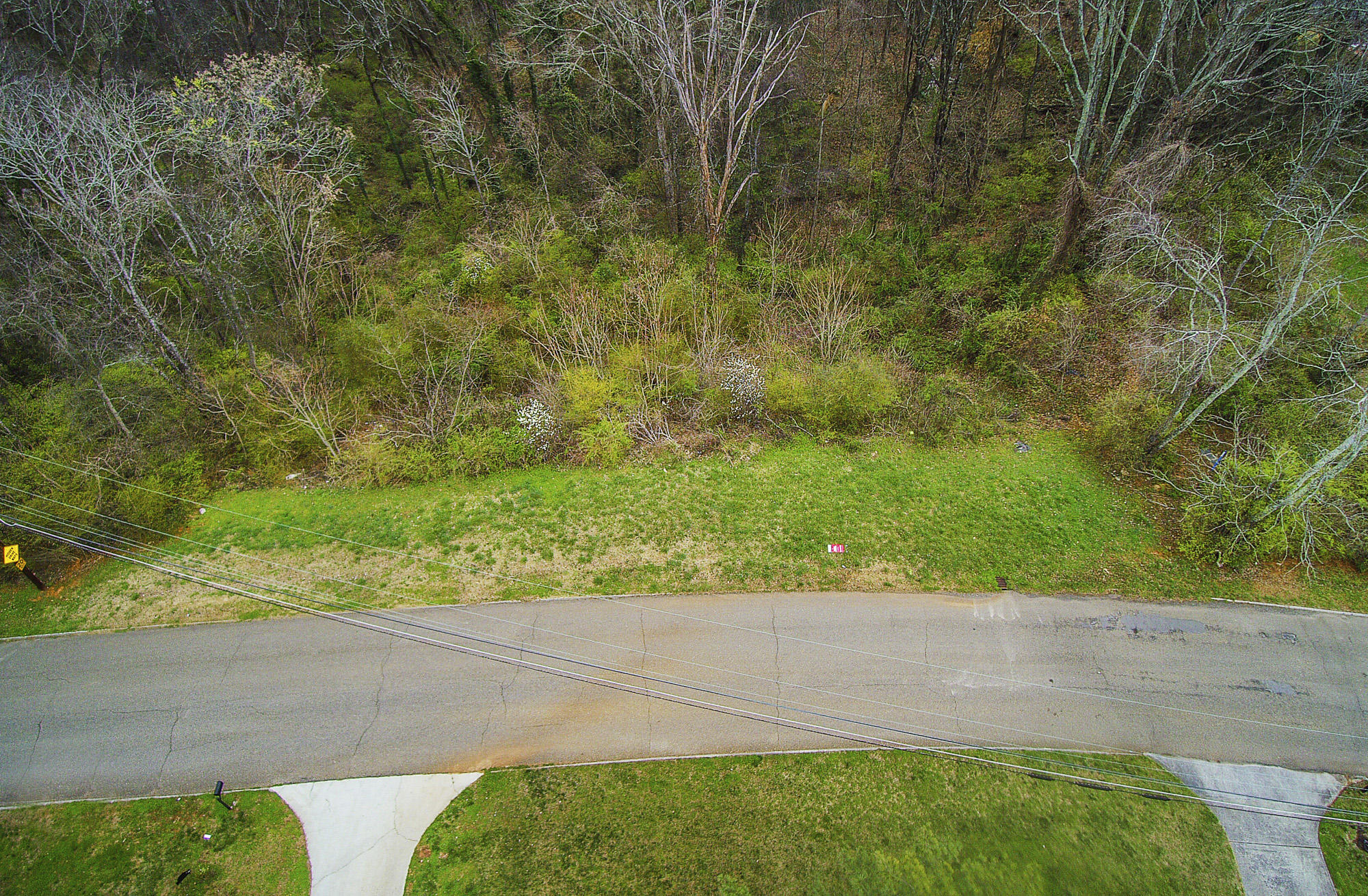 428 Kendall Road Knoxville, TN 37919 - Photo 3 of 9 YUN00047