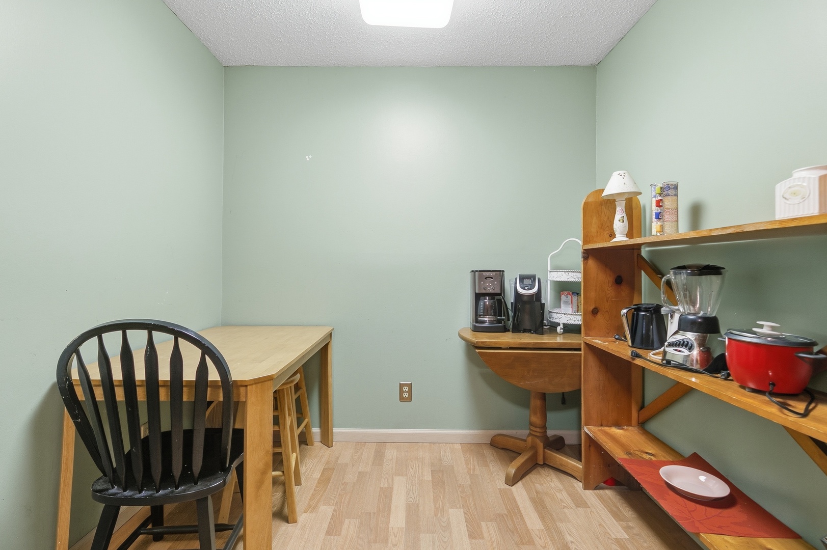 3623 34th Street Moline, IL 61265 - Photo 15 of 22 a view of a workspace with furniture and toys