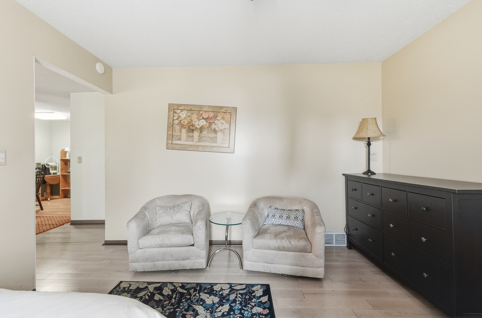 3623 34th Street Moline, IL 61265 - Photo 8 of 22 a living room with furniture and a couch