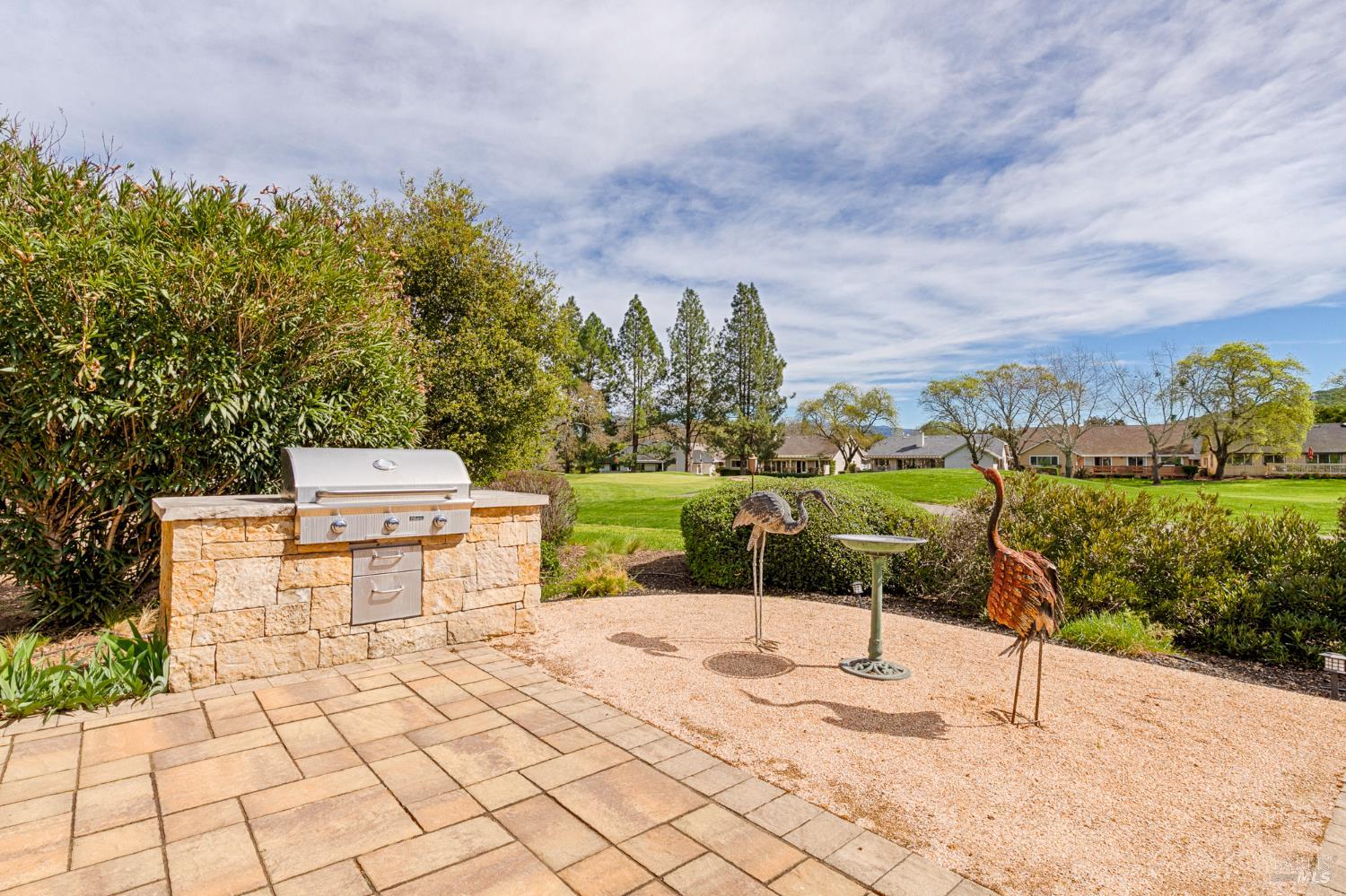 334 Miramonte Way Santa Rosa, CA 95409 - Photo 34 of 46 a view of a terrace with chairs