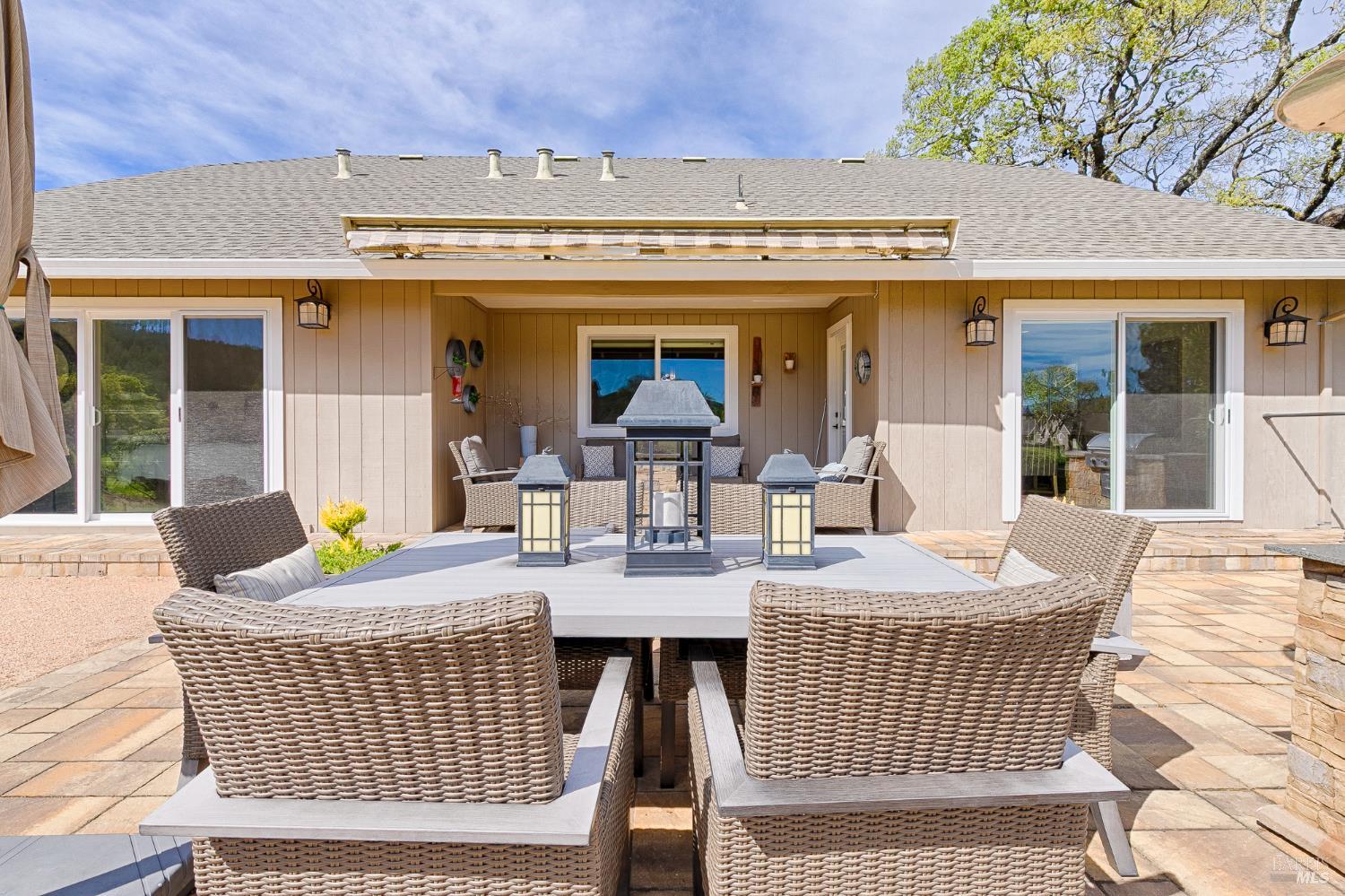 334 Miramonte Way Santa Rosa, CA 95409 - Photo 38 of 46 a view of the patio of the house